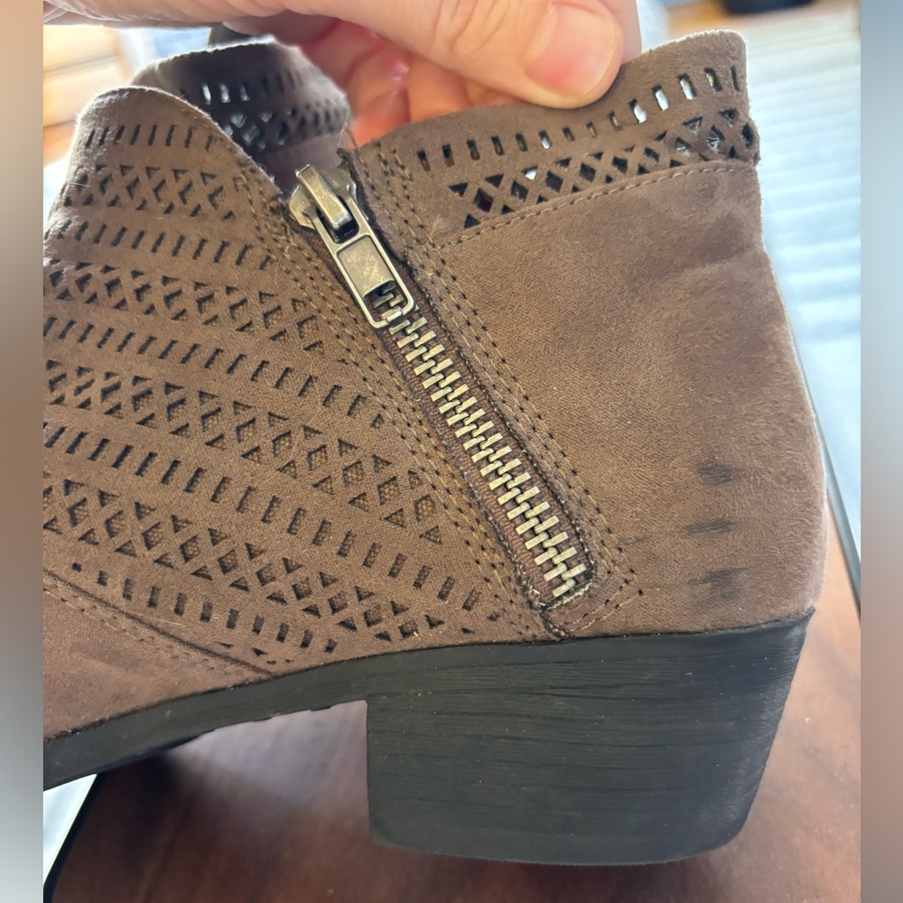 American Rag Boots Size 7.5 - Picture 5 of 8